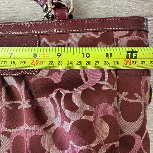 Vintage Coach Gallery Signature 3 NOT FOR SALE - Picture 12 of 16